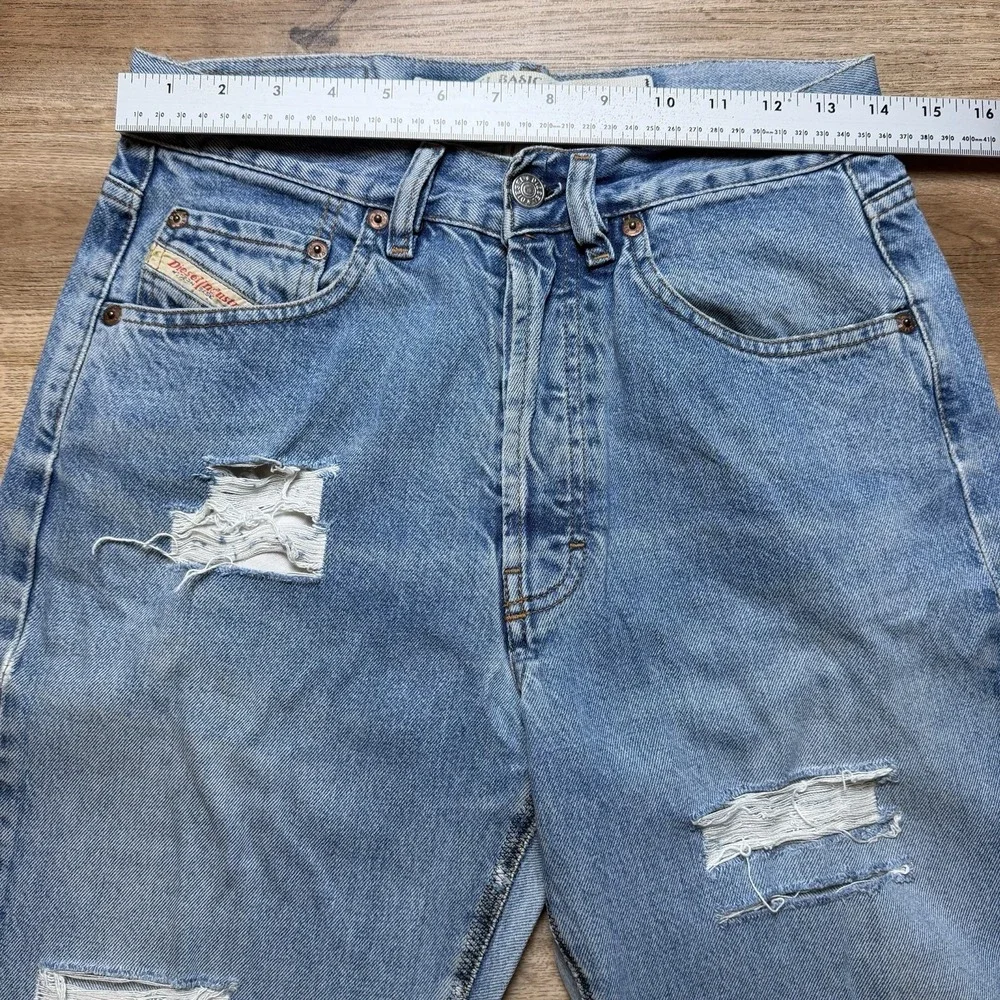 Diesel Jeans Men 28x30 Blue Straight Leg Made Italy Distressed Wash Y2K (Tag 30)